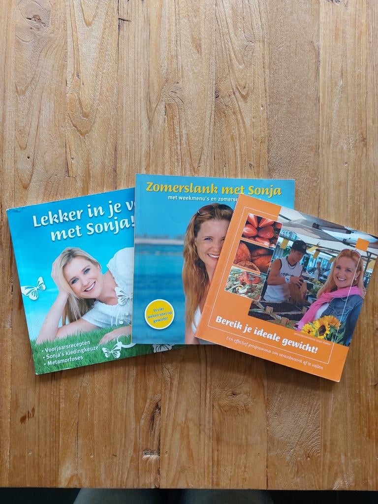 Sonja Bakker dieetboeken 3 stuks, Ophalen of Verzenden, Gelezen, Dieet en Voeding, Sonja Bakker