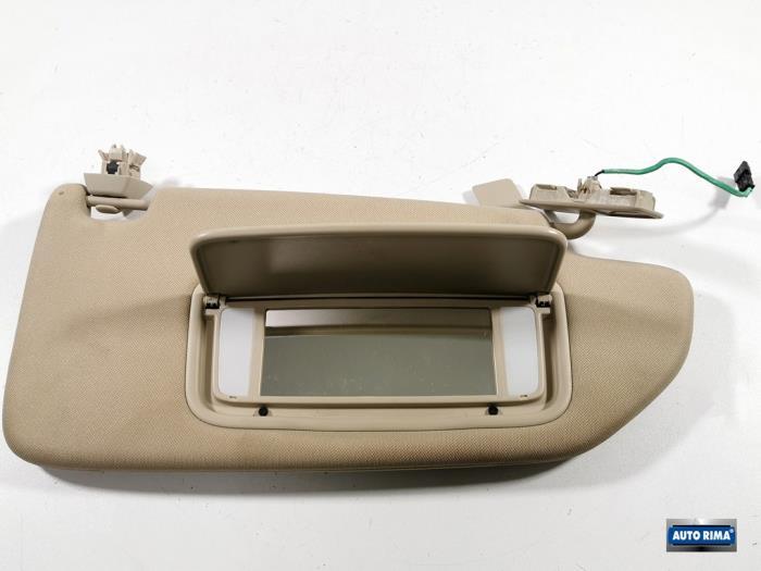 Zonneklep van een Volvo V70, Gebruikt, -, -, Ophalen of Verzenden