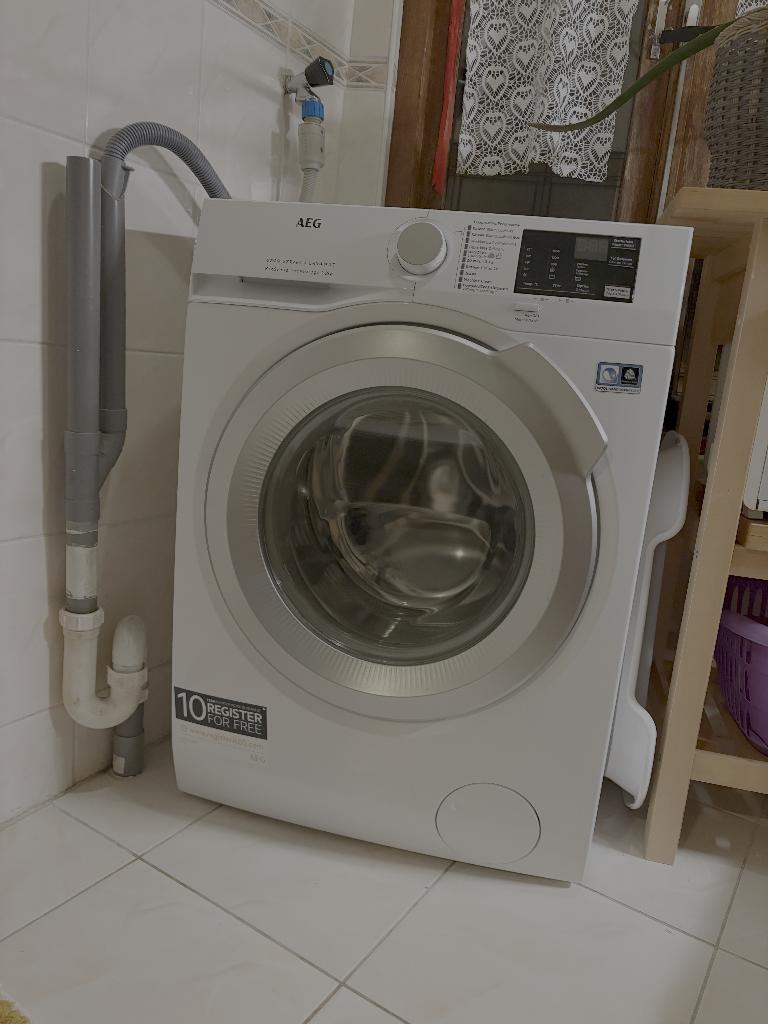 AEG 6000 Series Lavamat (ProSense, ~7–8kg, 1200–1600 rpm), Ophalen, Gebruikt, Minder dan 85 cm, Voorlader