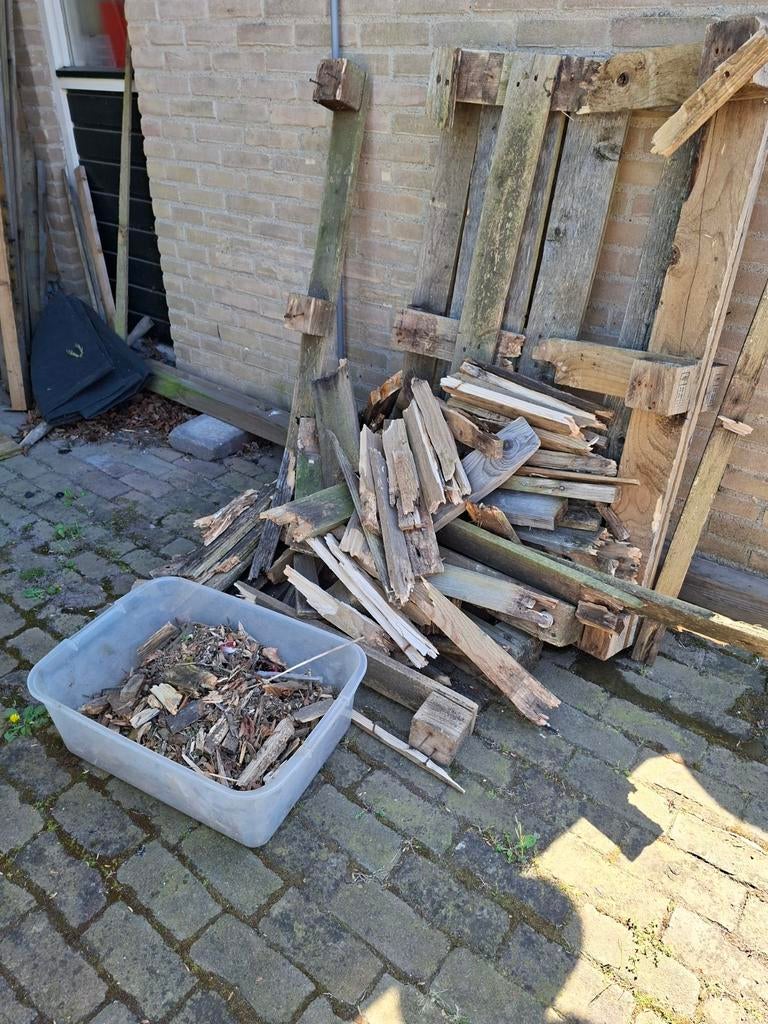 Gratis af te halen, brandhout, Tuin en Terras, Haardhout, Minder dan 3 m³, Ophalen