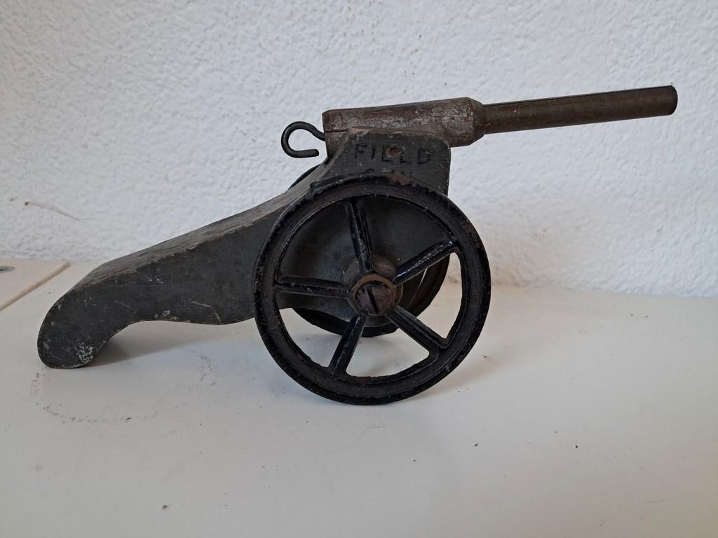 Antieke speelgoed kanonnen., Ophalen of Verzenden