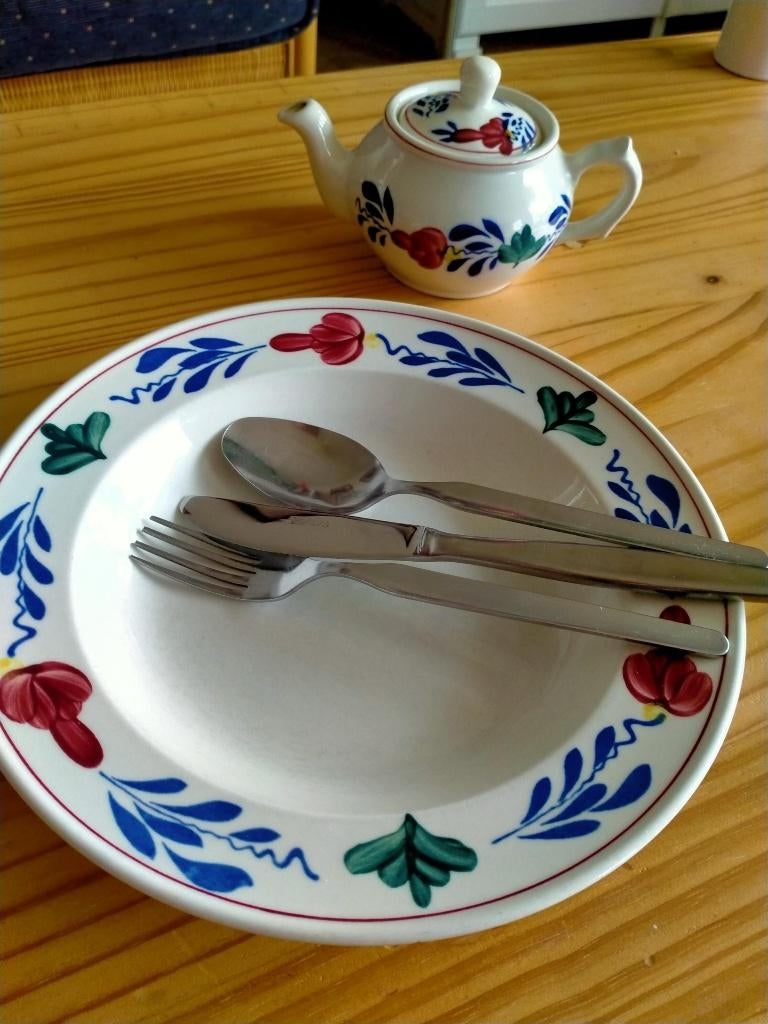 Boerenbont Royal Sphinx by Boch Belgium Borden , Ophalen of Verzenden, Zo goed als nieuw, Bord(en), Aardewerk