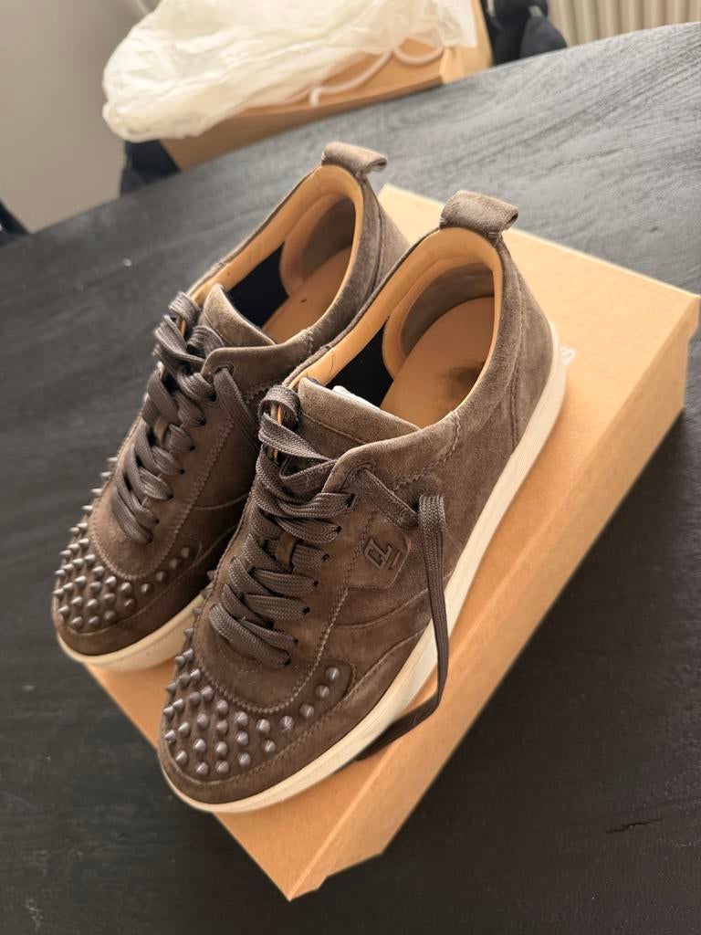 Christian Louboutin Happyrui Spikes F E428, Ophalen of Verzenden, Zo goed als nieuw, Overige kleuren, Sneakers of Gympen