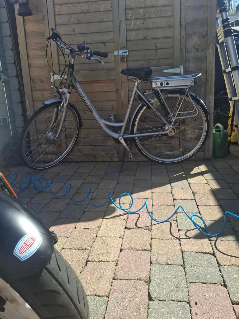 Bikkel e-bike - Helemaal in orde, compleet, Fietsen en Brommers, Elektrische fietsen, Ophalen of Verzenden, Zo goed als nieuw