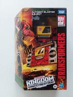 Transformers Kingdom Autobot Blaster & Eject 🆕️ ( in seal ), Overige generaties, Ophalen of Verzenden, Nieuw