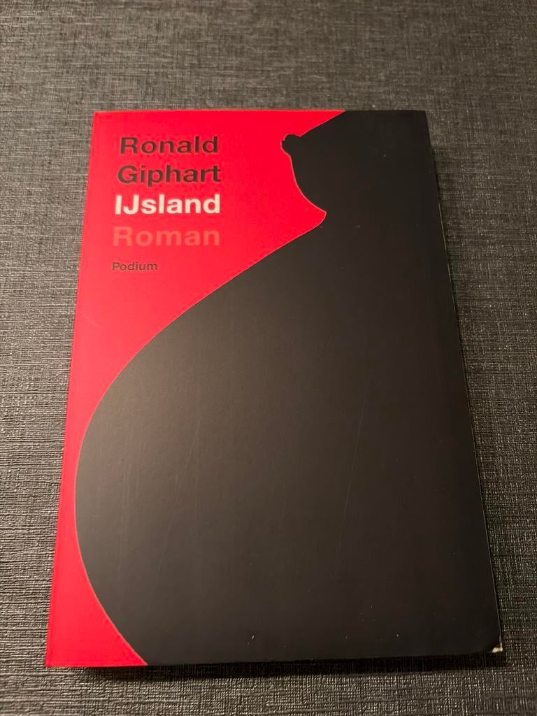 Ronald Giphart - IJisland (Roman) ‼️NIEUW IN PLASTIC ‼️, Ophalen of Verzenden, Zo goed als nieuw, Nederland