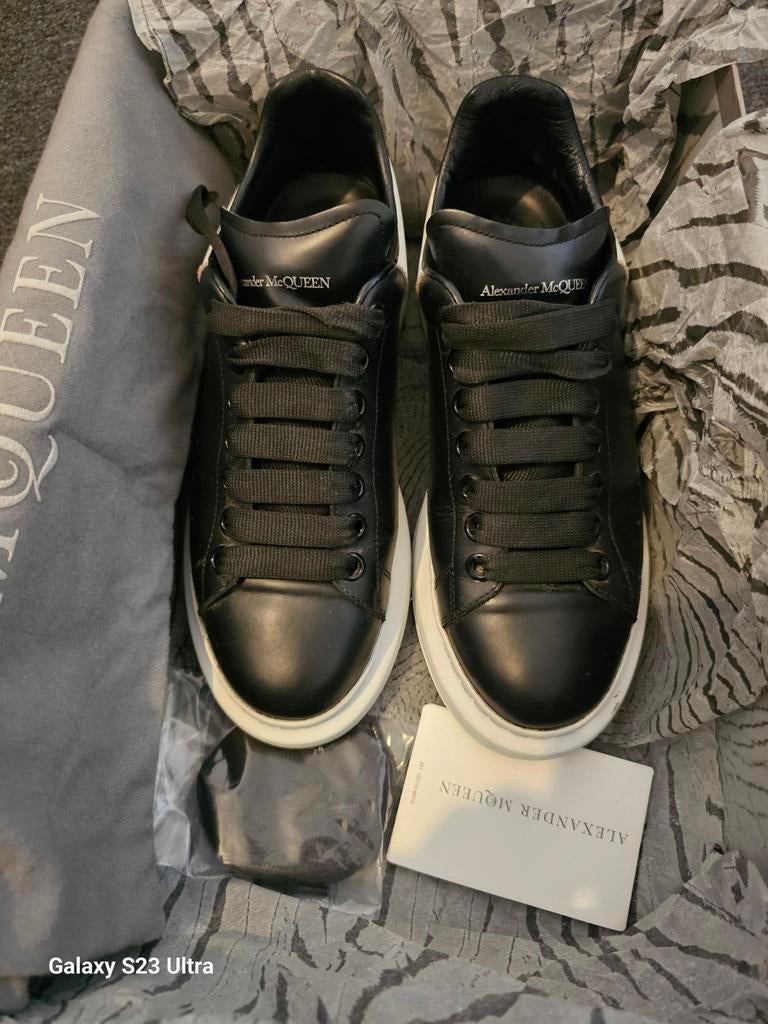 Alexander McQueen sneakers maat 38.Original.als nieuw, Alexander McQueen, Zwart, Ophalen of Verzenden, Zo goed als nieuw