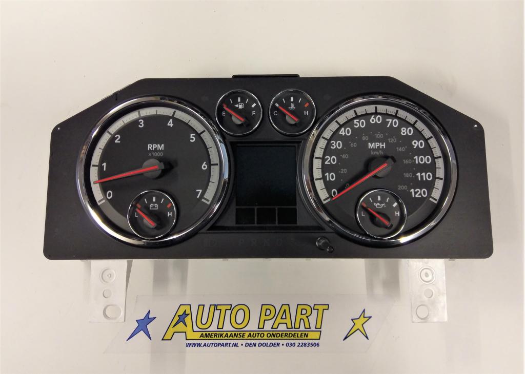 Dodge Ram pickup 2011 dashboard klok, Gebruikt, PO Box 21-8004 | Auburn Hills, MI 48321-8004, Amerikaanse onderdelen, Ophalen of Verzenden