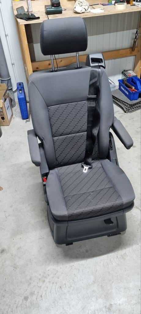 Uitneembare autostoel, Ophalen