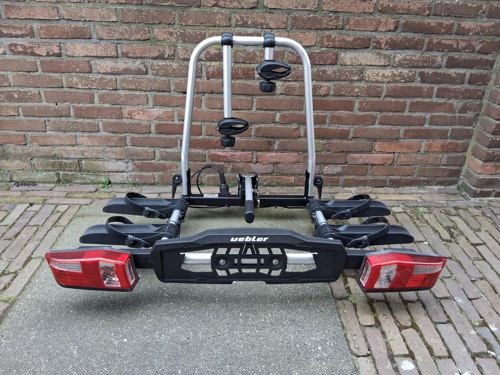 Uebler f22 opvouwbare fietsendrager 2 elektrische fietsen, Ophalen, 2 fietsen, Trekhaakdrager, Elektrische fiets