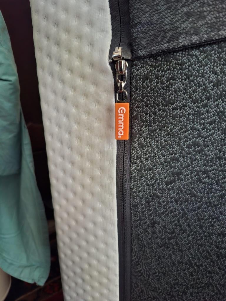 Emma matras  . 120 x 200 cm. Vrijwel nieuw. 100 euro, Huis en Inrichting, Slaapkamer | Matrassen en Bedbodems, Ophalen, Zo goed als nieuw