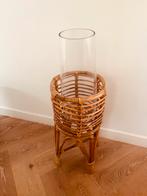 Rotan plantenstandaard met glazen vaas, Tuin en Terras, Ophalen, Zo goed als nieuw