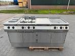 MKN keukenapparatuur met bakplaat, friteuse en werktafel, Zakelijke goederen, Horeca | Keukenapparatuur, Ophalen of Verzenden
