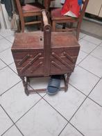 zeer oud oma's naai kastje, Ophalen of Verzenden