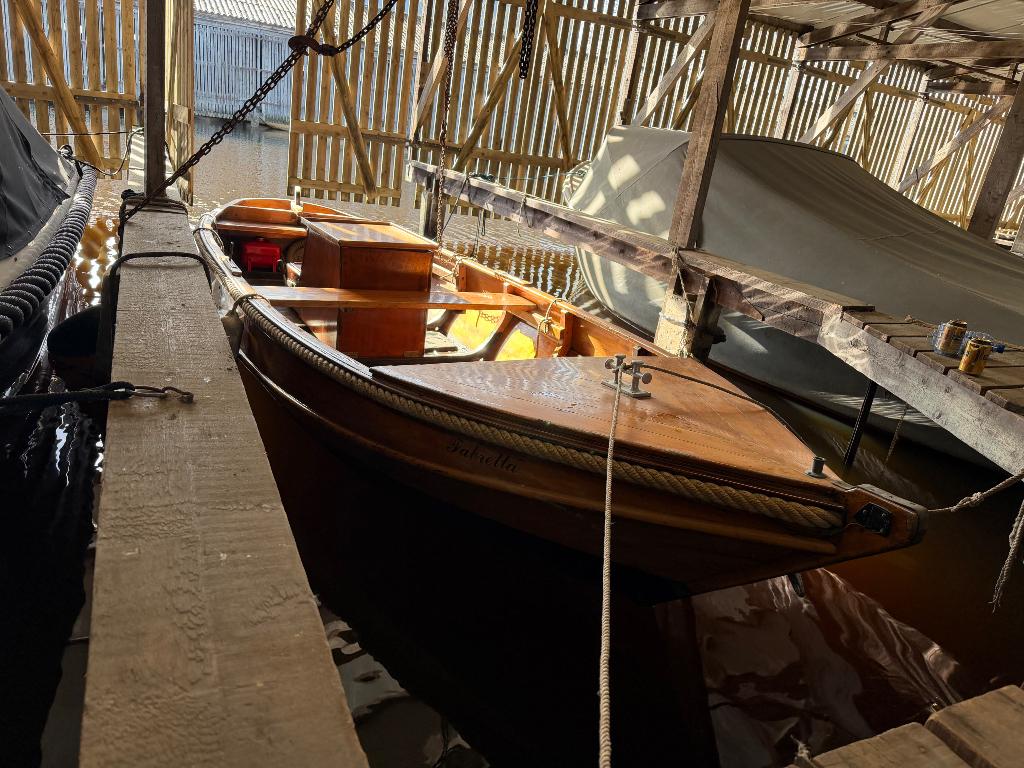 Houten Alkmaarder vlet, punter, mysingen 4 riva boesch, Watersport en Boten, Ophalen, 10 tot 30 pk, Gebruikt, Binnenboordmotor