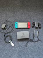 Nintendo switch v2 rood & blauw compleet met eventueel games, Spelcomputers en Games, Spelcomputers | Nintendo Switch, Ophalen of Verzenden