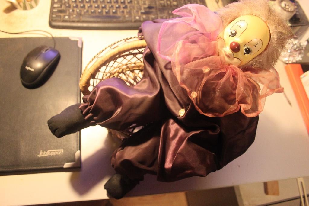 802c- 11 poppetjes + 1 op een bankje + 3 clowns poppetjes, Verzamelen, Poppen, Ophalen, Gebruikt, Pop