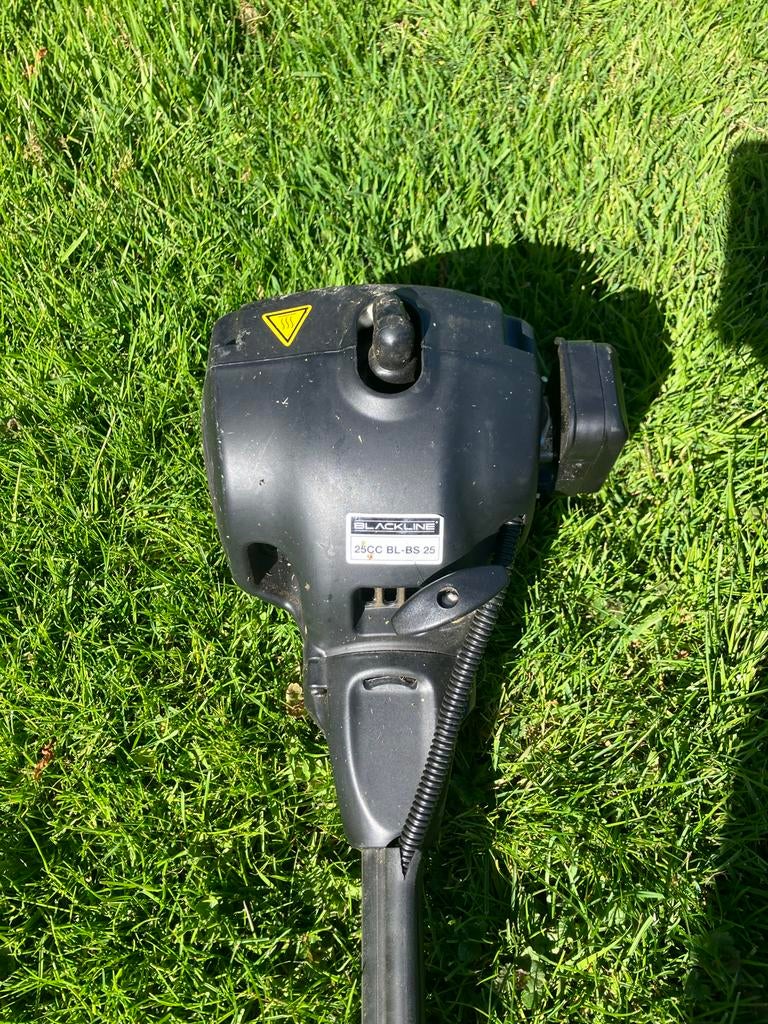 Blackline 25CC BL-BS 25 Bosmaaier Brixton bladzuiger, Ophalen, Gebruikt