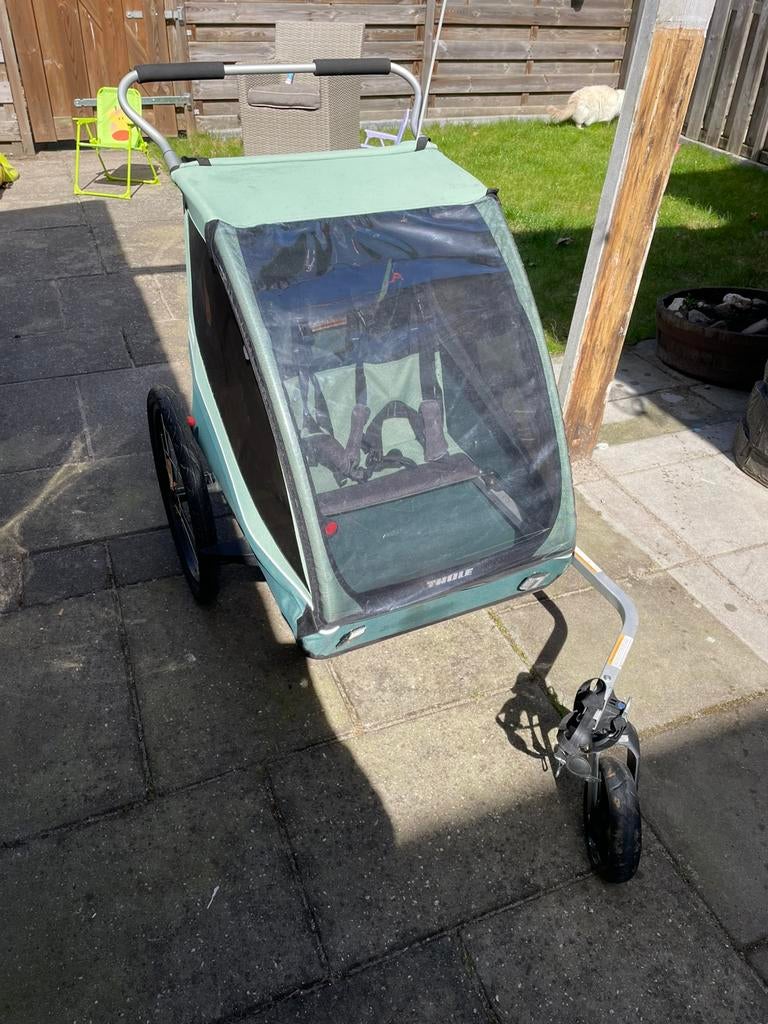 Thule coaster fietskar met twee zitplaatsen, Ophalen, Opvouwbaar, 20 tot 40 kg, Zo goed als nieuw