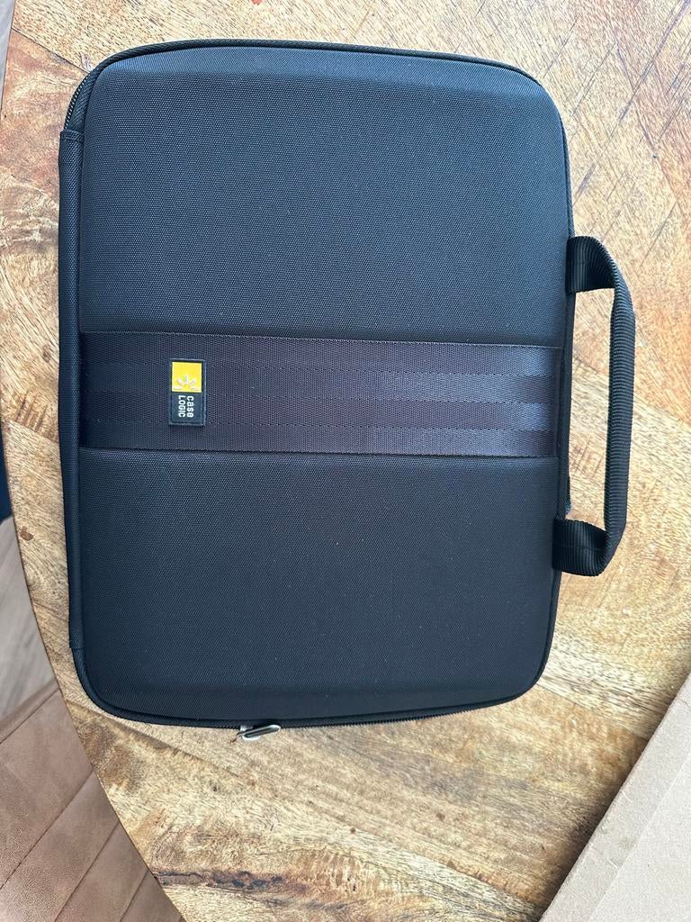Case Logic laptophoes 12 inch zo goed als nieuw, Computers en Software, Laptophoezen, Ophalen of Verzenden, 12 inch, Gebruikt