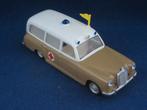 Tekno Denmark  Mercedes-Benz 220S Ambulance/IZGS!!, Verzenden, Zo goed als nieuw, Auto, Tekno