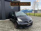Toyota Aygo 1.0-12V Access Airco Elek Ramen, Voorwielaandrijving, Stof, Gebruikt, Zwart