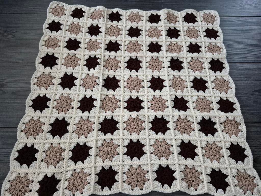 GEHAAKTE BABYDEKEN (ECRU/BEIGE/BRUIN) NIEUW, Ophalen, Nieuw, Deken