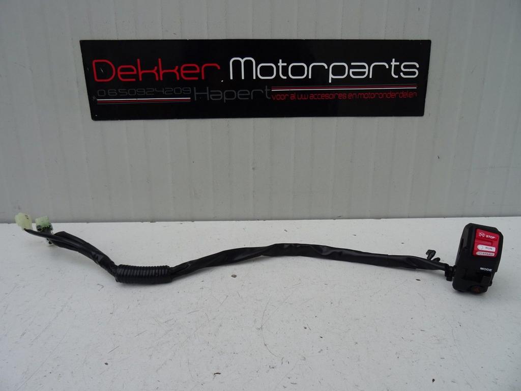 Startknop / Stuurschakelaar Rechts Yamaha YZF R6 2017-2024, -, -, Nieuw, Ophalen of Verzenden