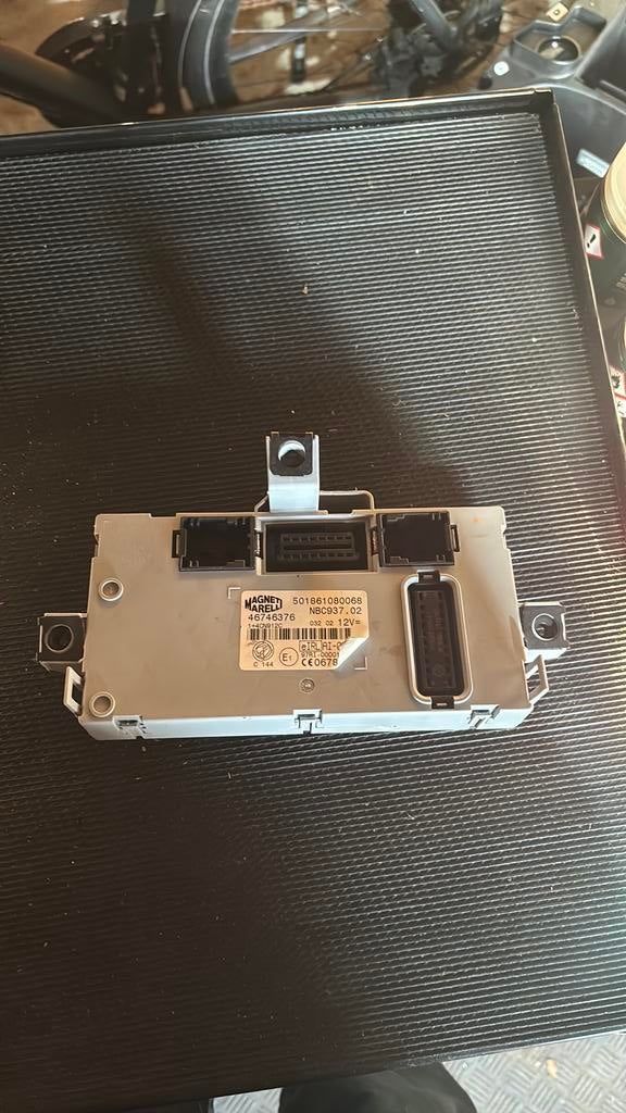 Alfa Romeo 147 BCM 46746376, Ophalen of Verzenden, Gebruikt, Alfa Romeo