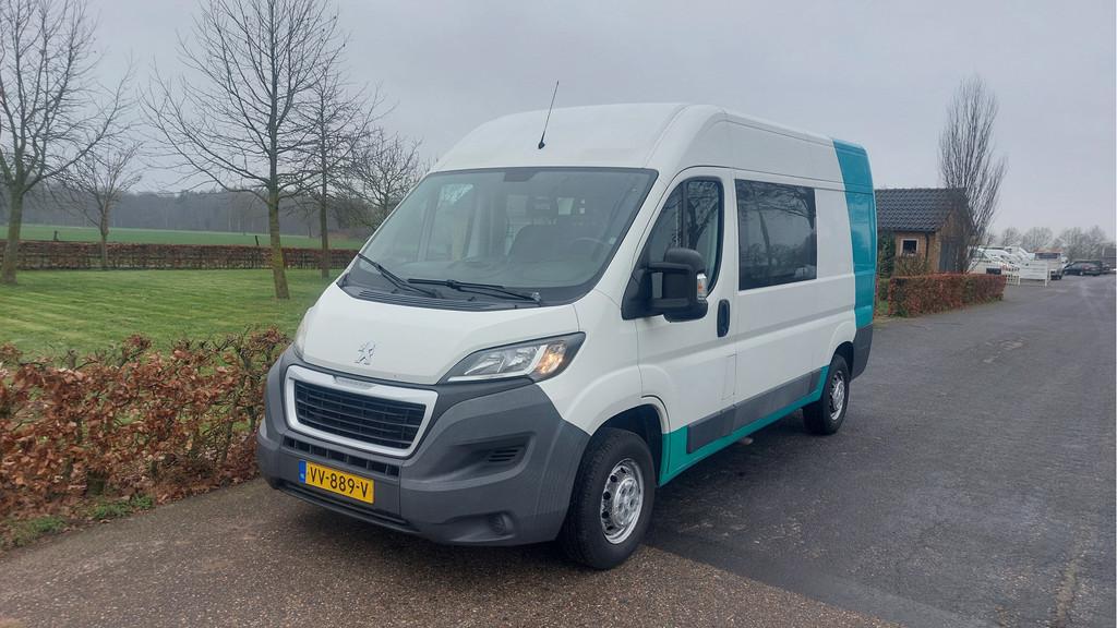 Peugeot Boxer 330 2.2 HDI L2H2 XR DC AIRCO BJ 2016, Auto's, Voorwielaandrijving, Euro 5, Stof, Gebruikt