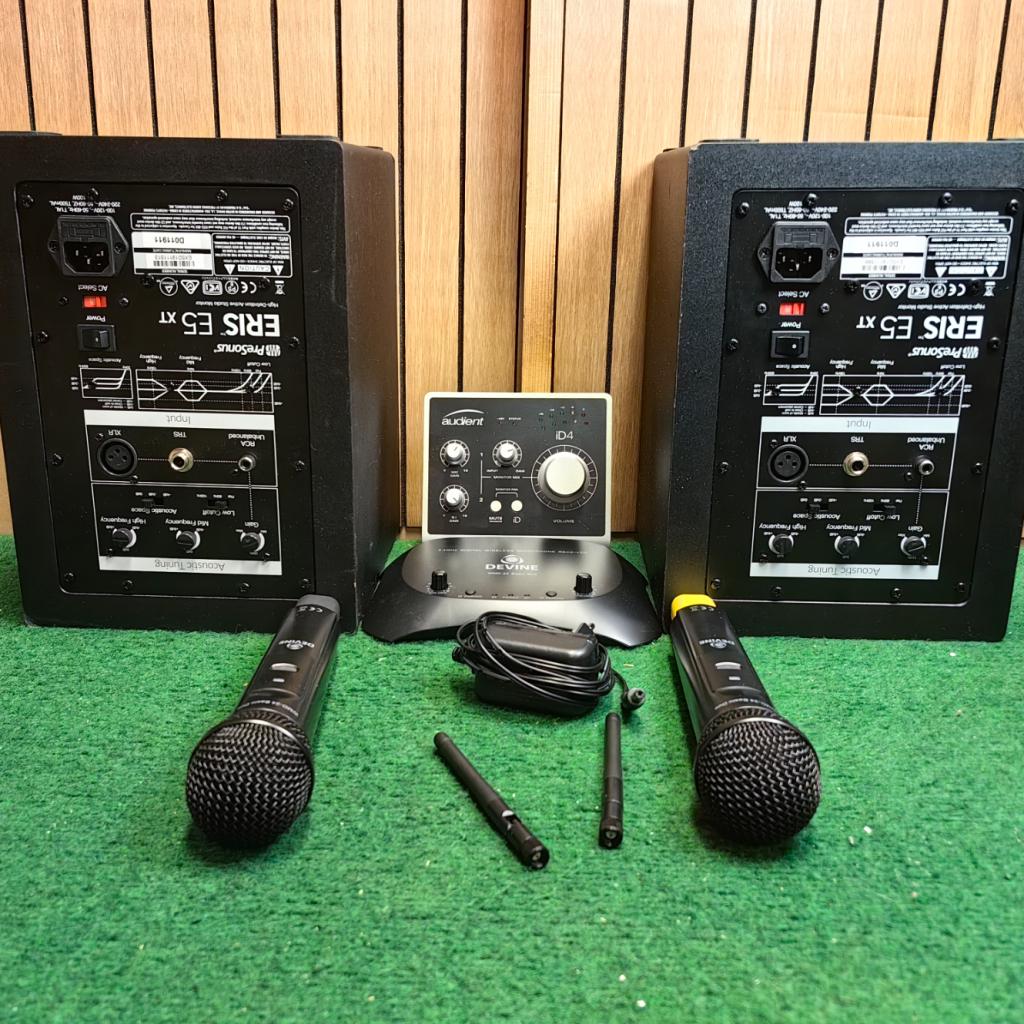 Presonus Eris E5 XT Complete Set met Mic - In Nette Staat, PreSonus, Zo goed als nieuw, https://www.presonus.com/contact-us, 18011 Grand Bay Court, Baton Rouge, LA 70809, Verenigde Staten