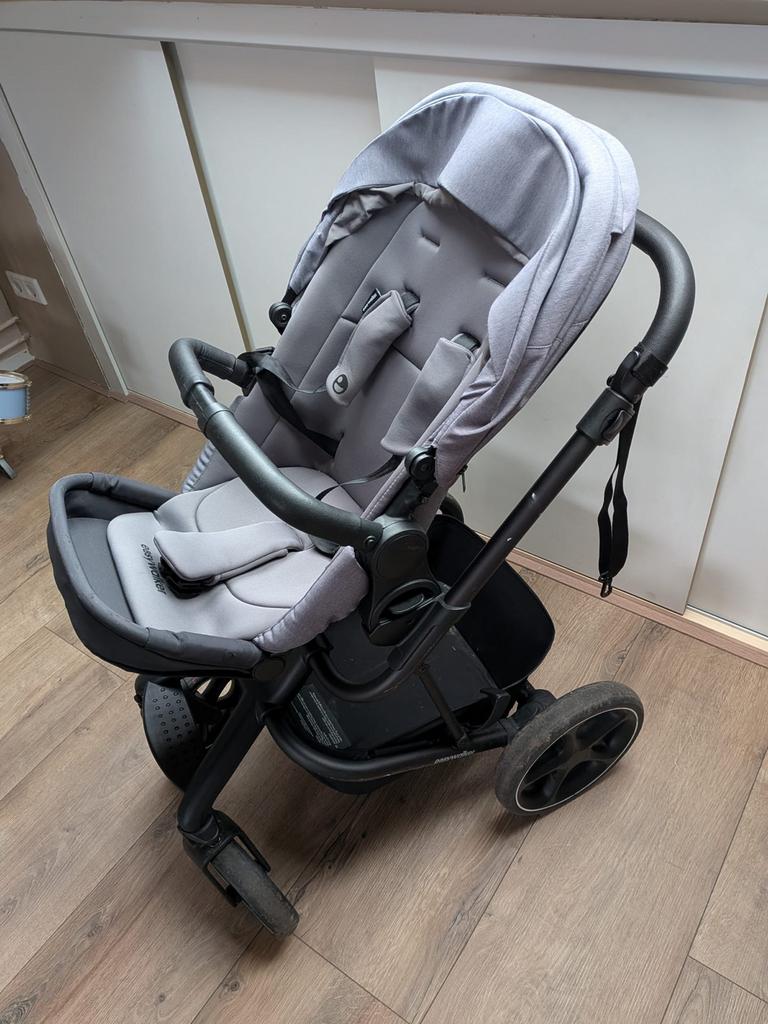 Easywalker Harvey3 Kinderwagen met reiswieg en accessoires, Zo goed als nieuw, Combiwagen, Met reiswieg, Ophalen