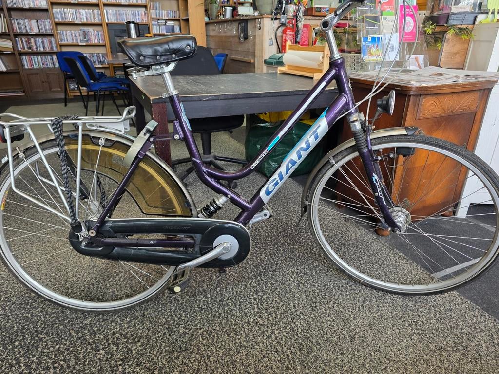 Giant Canberra damesfiets paars, Fietsen en Brommers, Ophalen, Gebruikt, Giant, Versnellingen