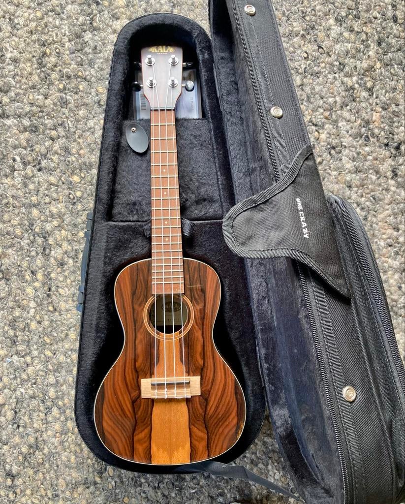 Kala Ziricote Concert Ukelele, Ophalen, Zo goed als nieuw, Overige typen, Met koffer
