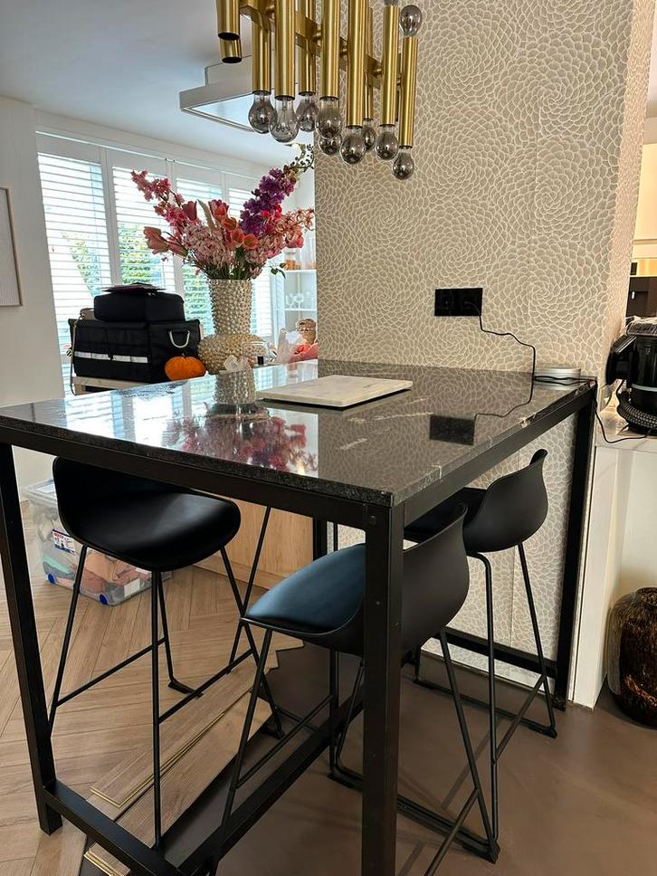 Totale Bar set, custom made stalen tafel en marmer blad, Huis en Inrichting, Barren, Zo goed als nieuw, Ophalen