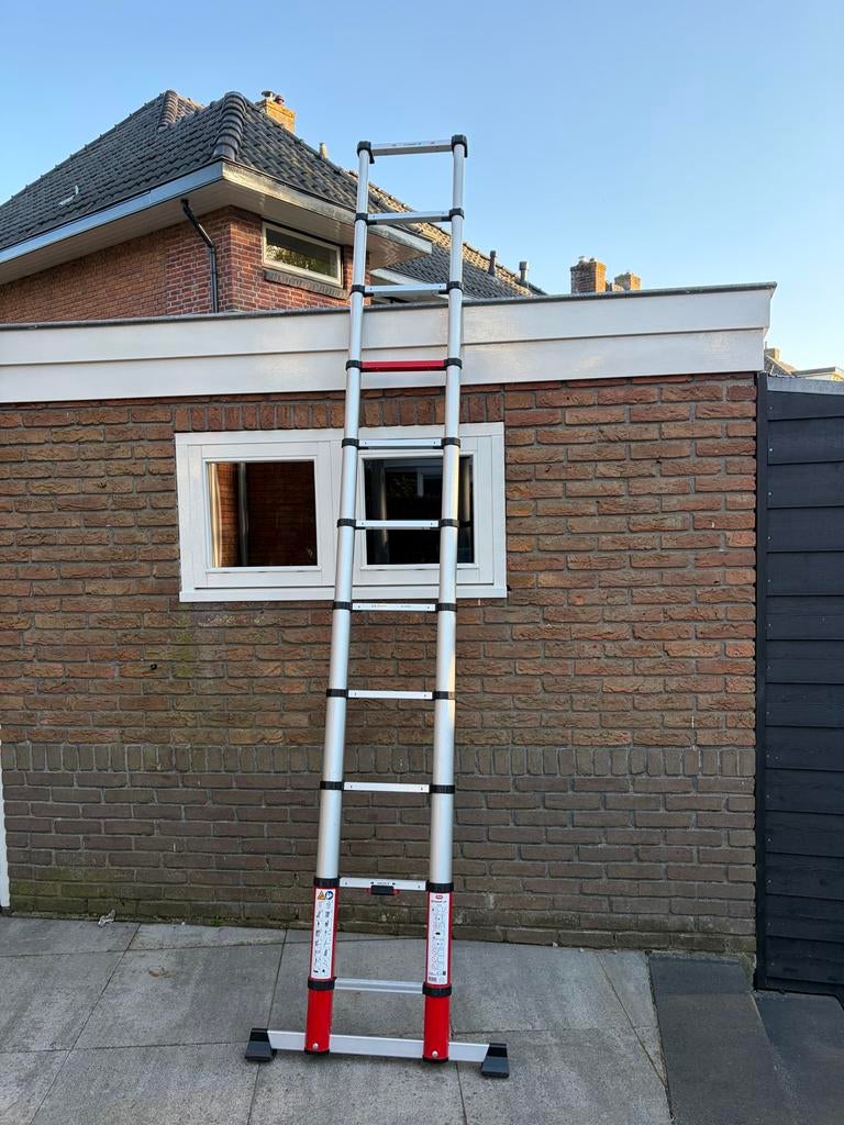Altrex Smart Up 11 Telescoopladder - Compact & Veelzijdig, Doe-het-zelf en Verbouw, Ladders en Trappen, Ophalen, Zo goed als nieuw