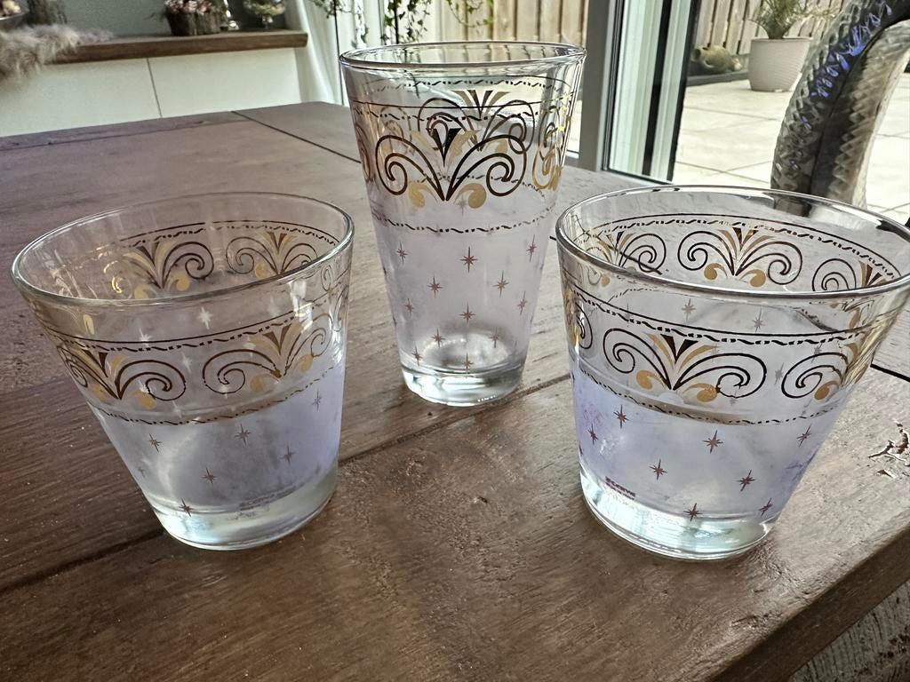 3 mooie vintage Cerve Made in Italy glazen met goud patroon, Ophalen of Verzenden