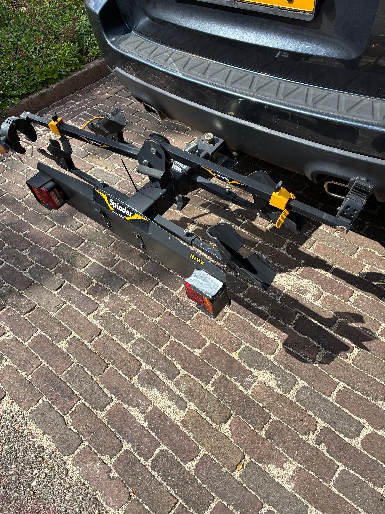 Spinder fietsdrager, Ophalen, Gebruikt, 2 fietsen, Trekhaakdrager