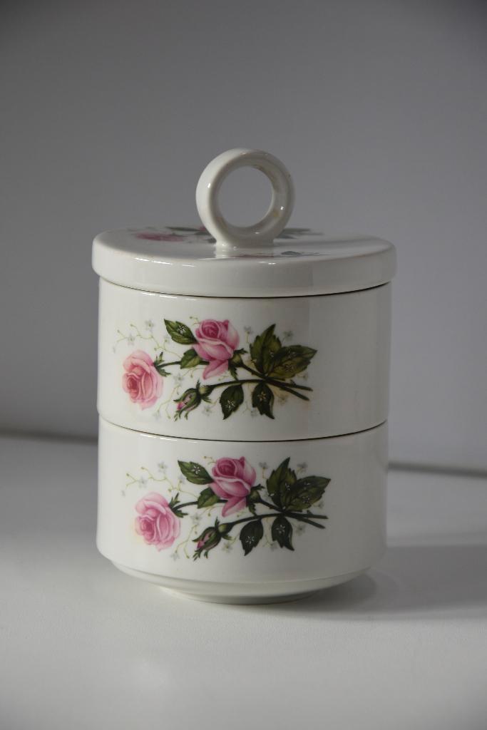 Vintage suikerpotje van Villeroy & Boch 'Wild Rose', Huis en Inrichting, Keuken | Servies, Zo goed als nieuw, Overige typen, Overige stijlen
