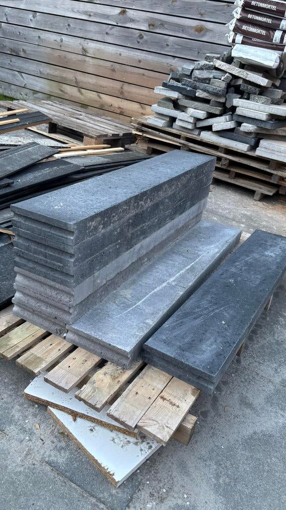 Opsluitbanden 4x zwart 4x grijs 6x20x100, Gebruikt, Overige typen, Ophalen of Verzenden, Minder dan 5 m²