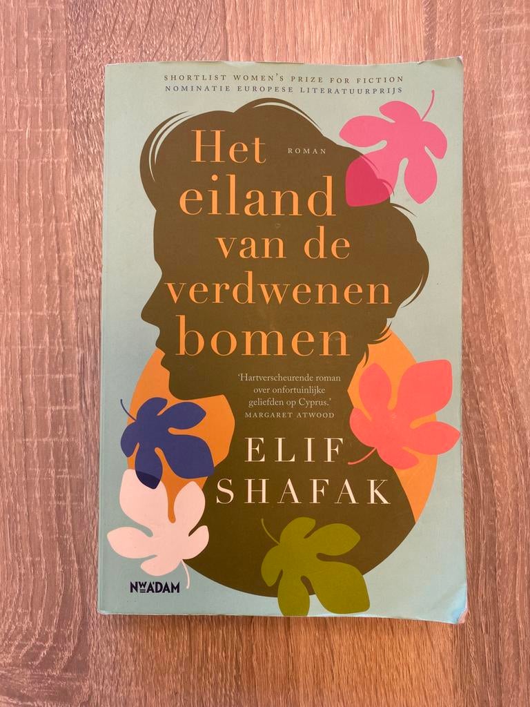 Elif Shafak - Het eiland van de verdwenen bomen, Ophalen of Verzenden, Gelezen, Elif Shafak
