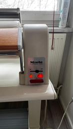 Miele Strijkmachine in Goede Staat, Ophalen, Gebruikt