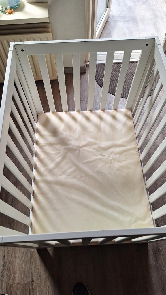 Witte houten box voor baby's - verstelbaar, Ophalen, Gebruikt, Vierkant, In hoogte verstelbaar