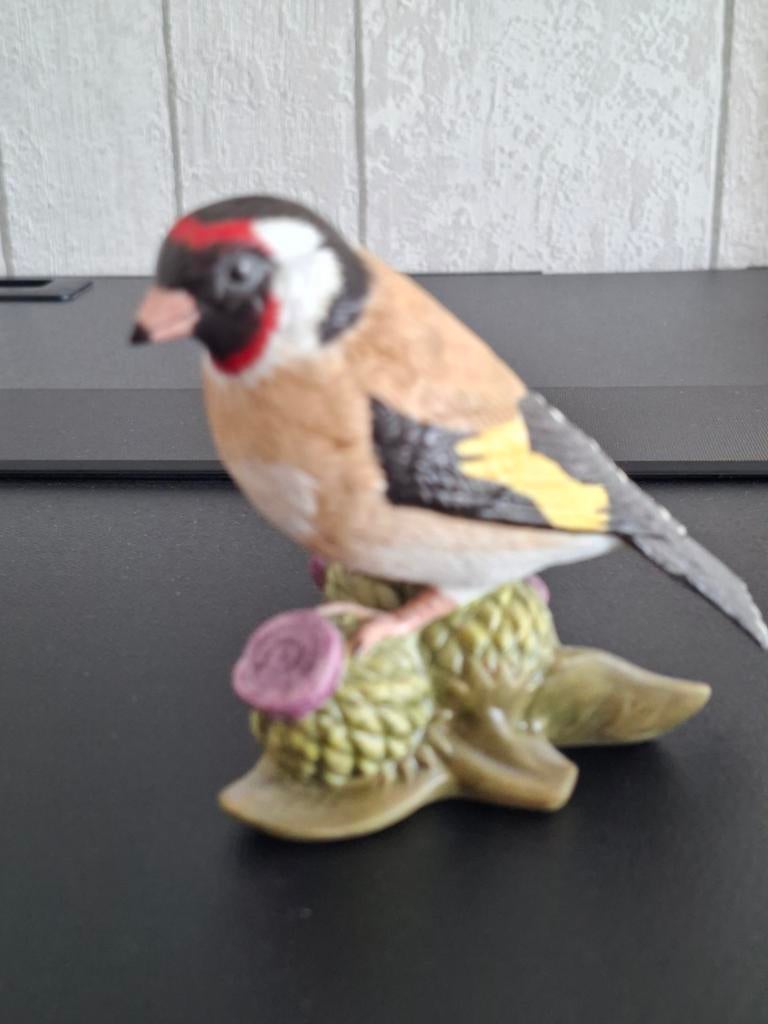 GOEBEL JAARVOGEL 2016 PUTTER, Verzamelen, Ophalen, Zo goed als nieuw, Vogel, Beeldje of Figuurtje