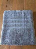 Groot badlaken / Handdoek / strandlaken, Ophalen of Verzenden, Zo goed als nieuw, Grijs, Handdoek