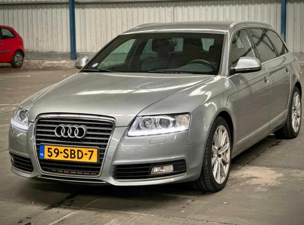 Audi A6 2.0 Tfsi Avant 125KW AUT 2011 Grijs, Auto's, Audi, 1610 kg, Zwart, 4 cilinders, 1984 cc