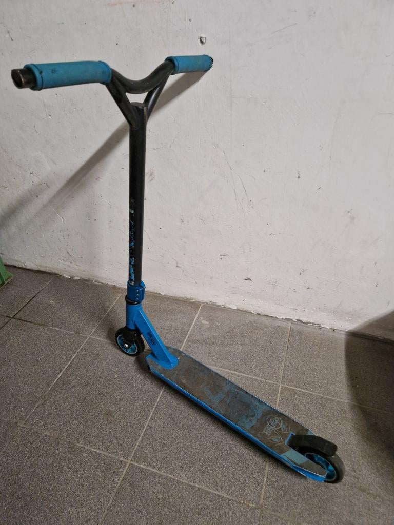 Hemis stuntstep - Blauw, Fietsen en Brommers, Steps, Ophalen of Verzenden, Gebruikt, Gewone step, Hemis
