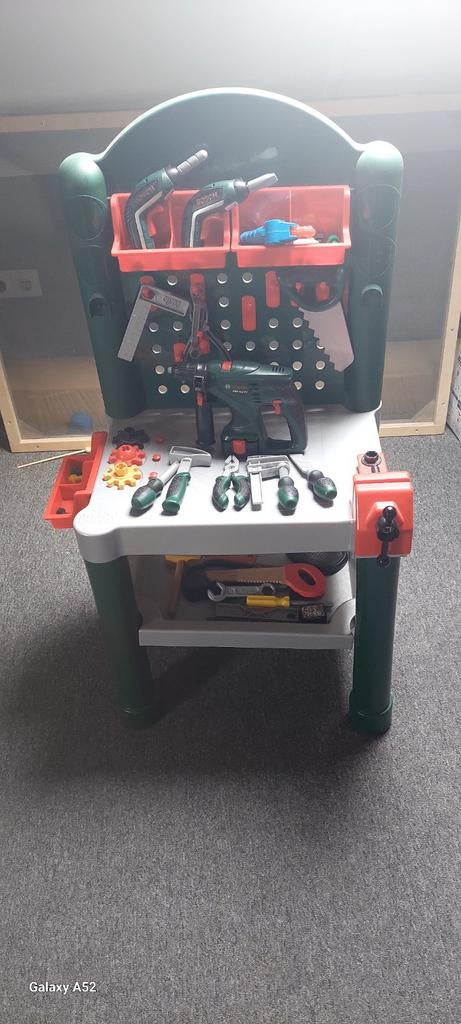 Kinder Bosch Werkbank met 3 Boormachines, Ophalen of Verzenden, Gebruikt, Bouwen, Met geluid