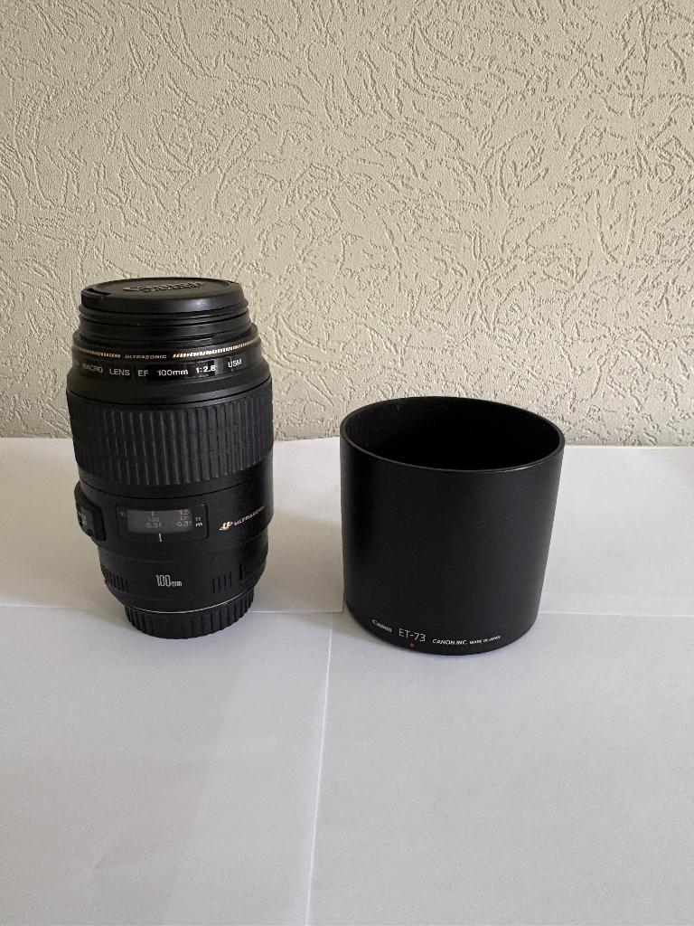 Canon EF 100mm f/2.8 Macro USM, Audio, Tv en Foto, Fotografie | Lenzen en Objectieven, Zo goed als nieuw, Macrolens, Ophalen of Verzenden