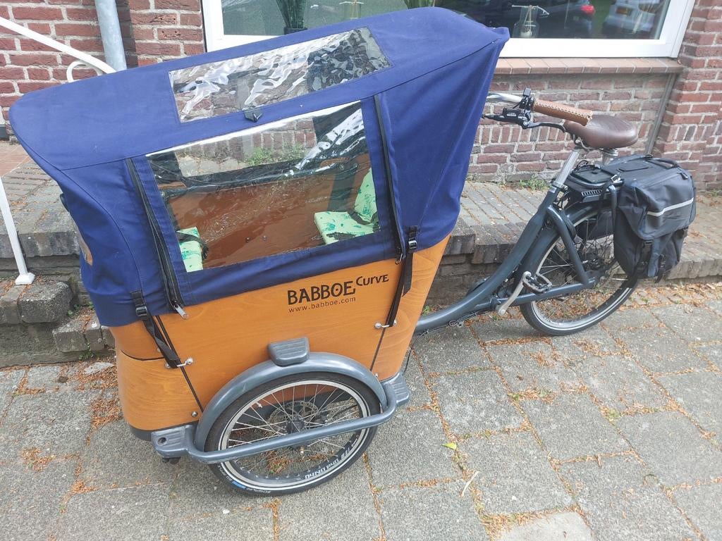 Babboe curve-e bakfiets goedgekeurd met vele extra's, Fietsen en Brommers, Fietsen | Bakfietsen, 4 kinderen of meer, Huif, Zo goed als nieuw